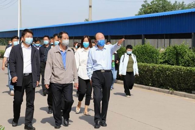 1656314735377971.jpg 640.jpg